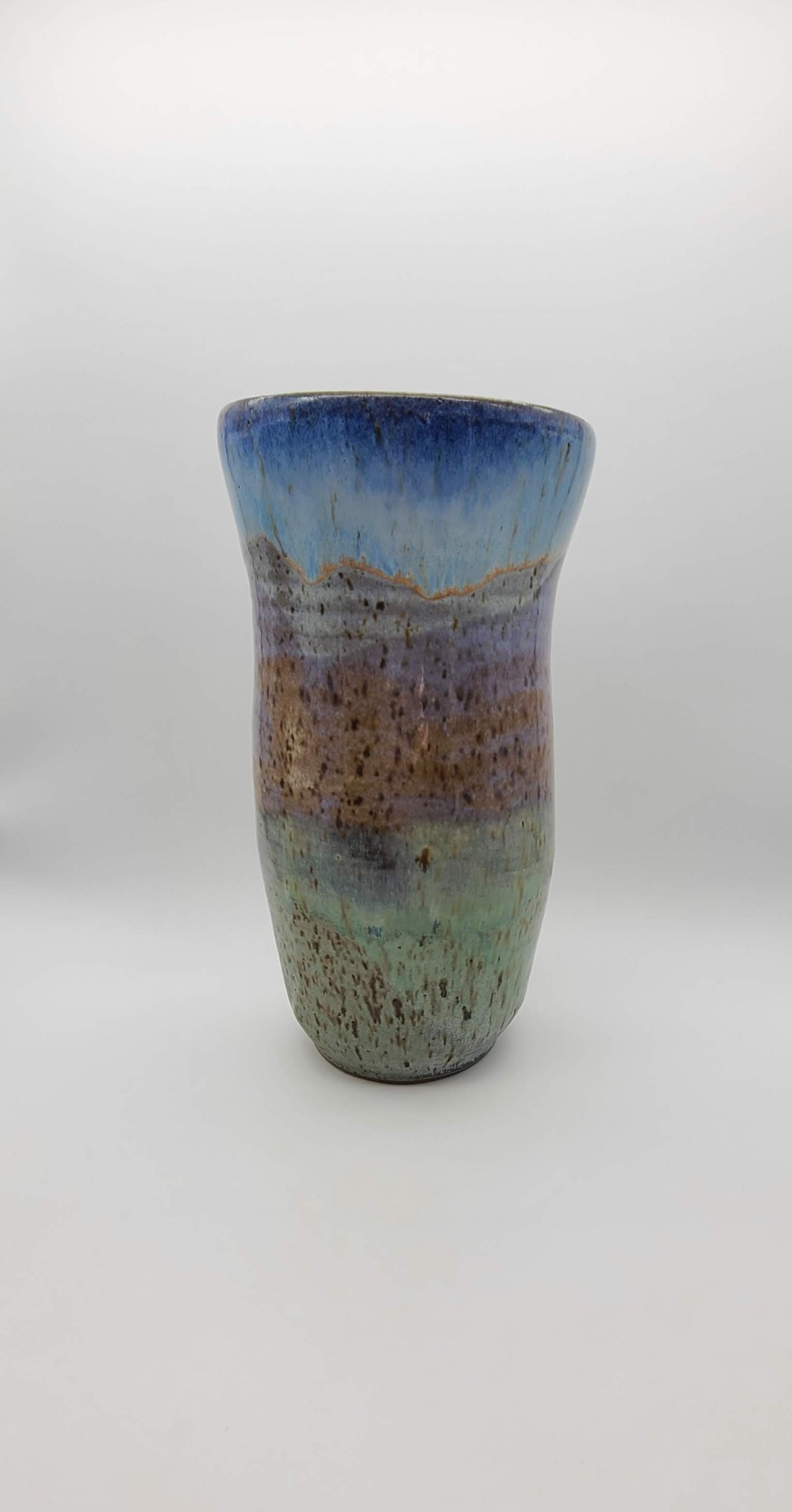 Vase- ocean treasures
